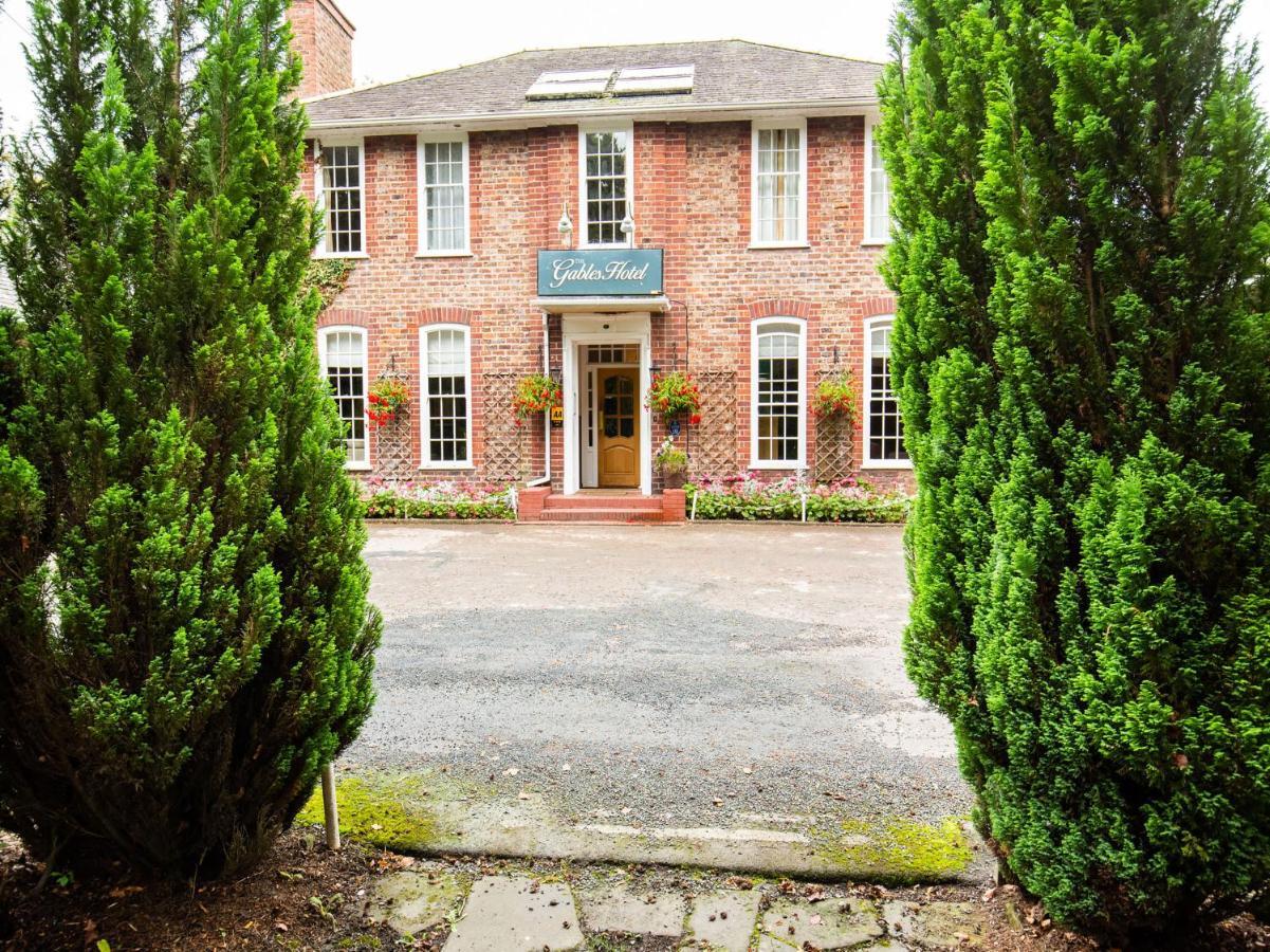 The Gables 3*